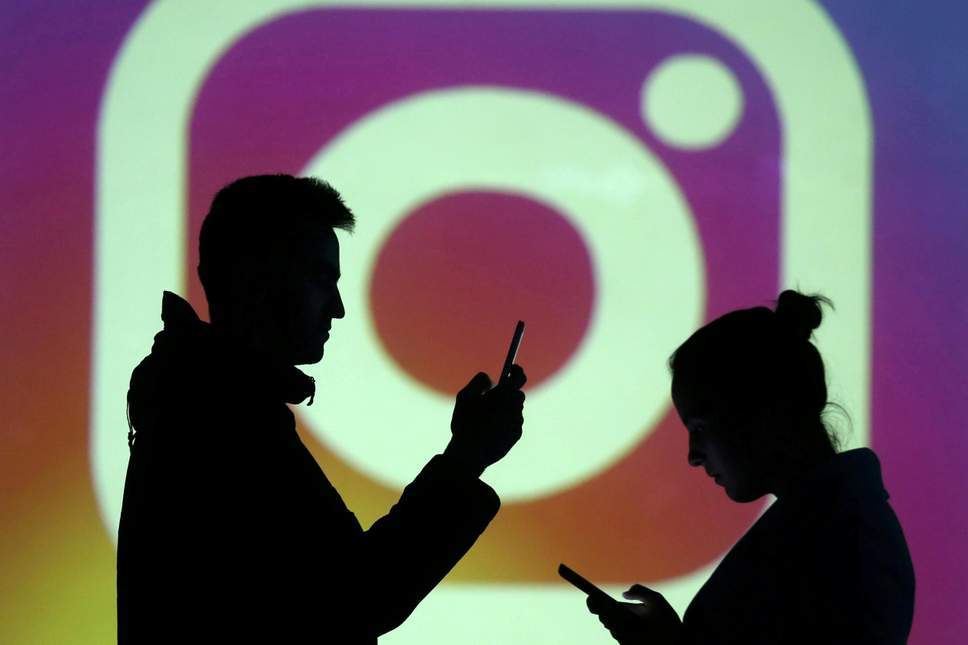 Instagram and Facebook are Down, Facing Massive Outage