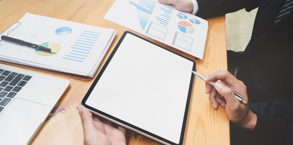 Dos-and-Don’ts-for-Hiring-an-SEO-Company-to-Improve-Your-Business-Ranking-on-Google_Compressed